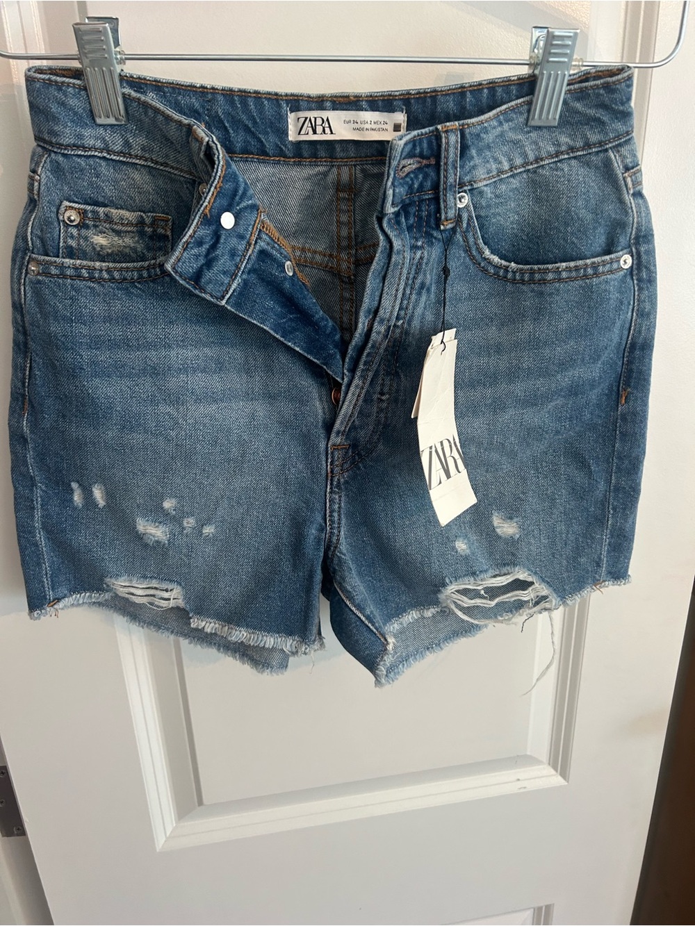Zara NWT Blue Distressed Raw-Hem Denim Shorts